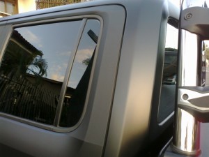 amarok-preto-fosco (121) 