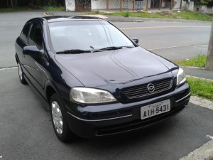 envelopamento preto fosco veiculo adesivado (12)