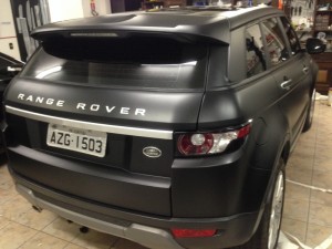 evoque preto-fosco11