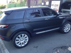 evoque preto-fosco20  