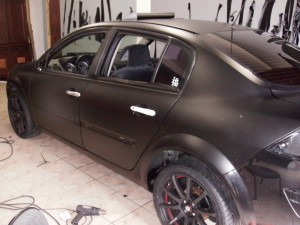 megane-preto-fosco (16)