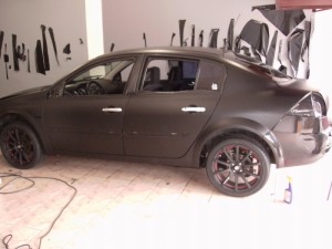 megane-preto-fosco (27)