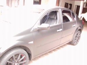 megane-preto-fosco (30)