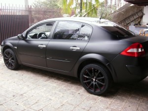 megane-preto-fosco (31)